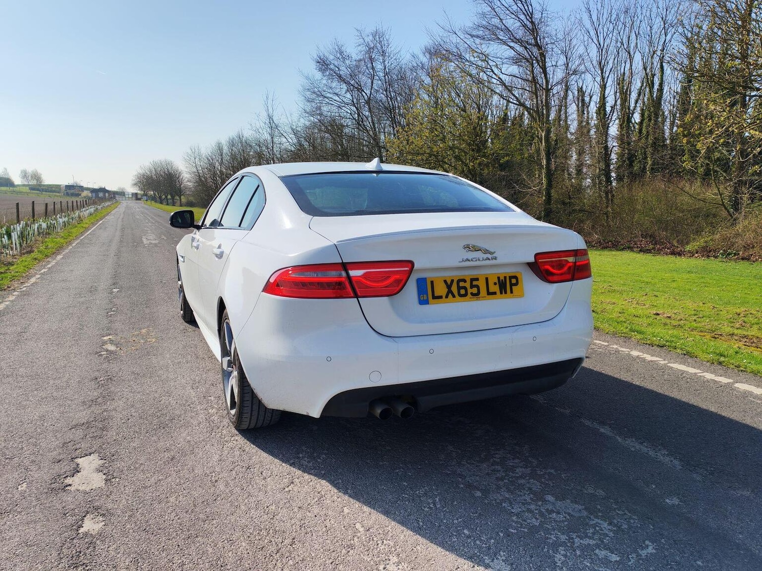 Used Jaguar XE 2015 for sale - 77968706: Photo 9