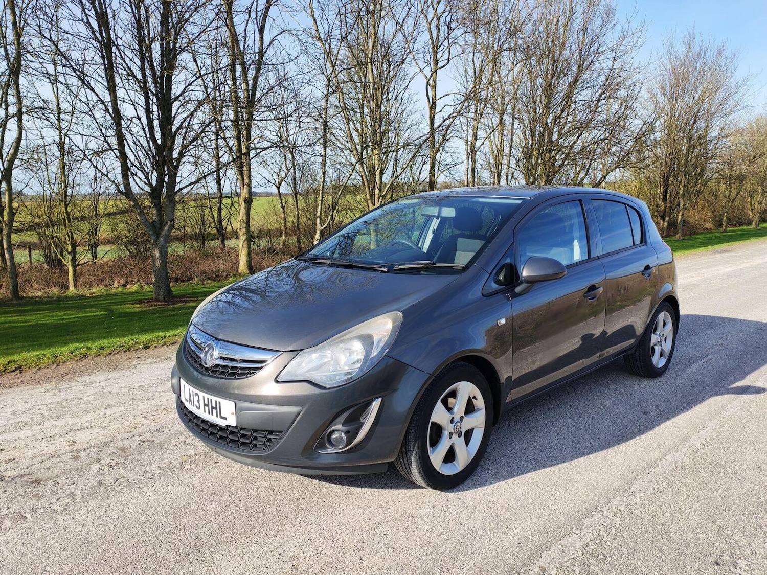 Used Vauxhall Corsa 2013 for sale - 77558521: Photo 2