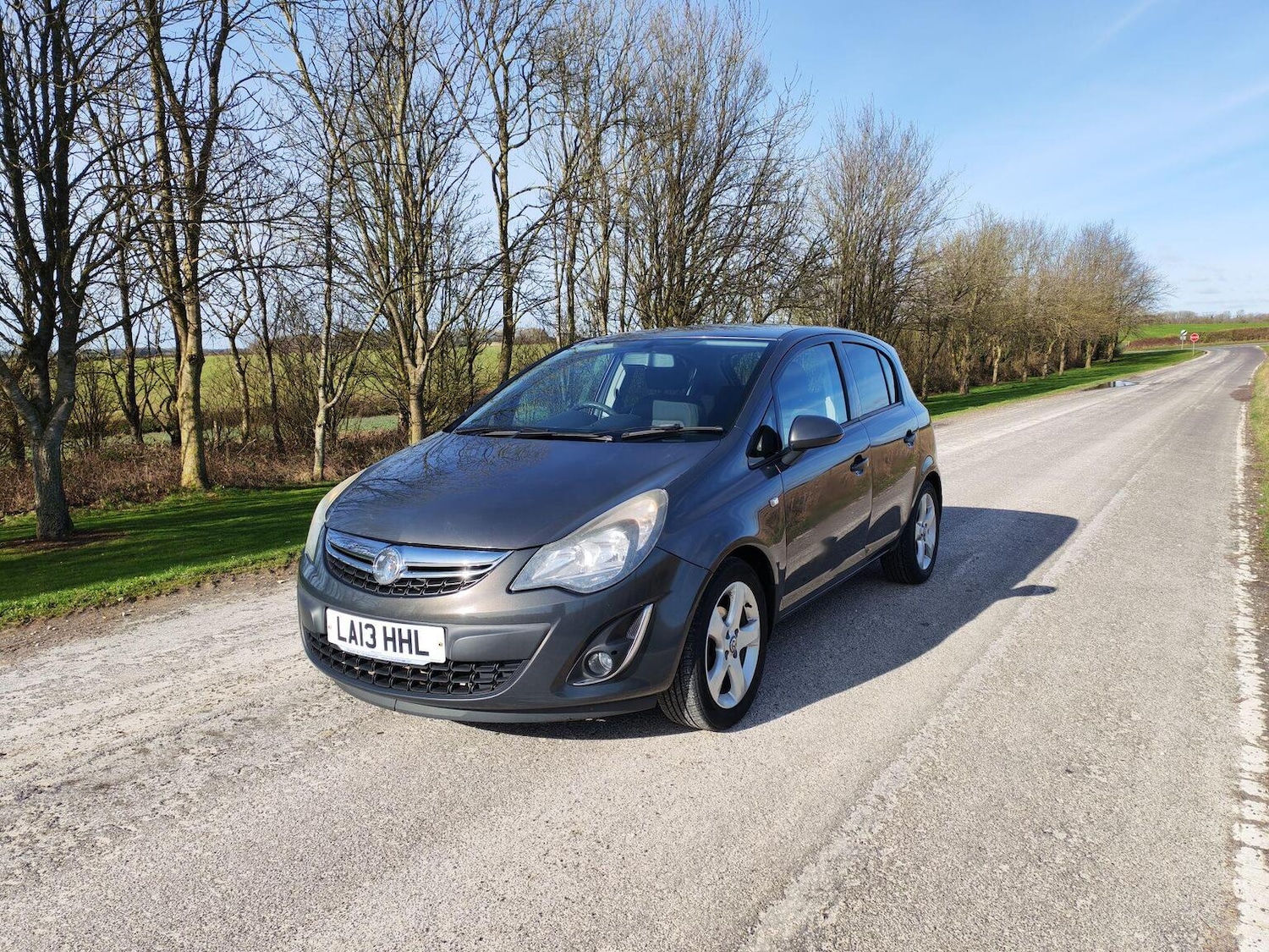Used Vauxhall Corsa 2013 for sale - 77558521: Photo 3