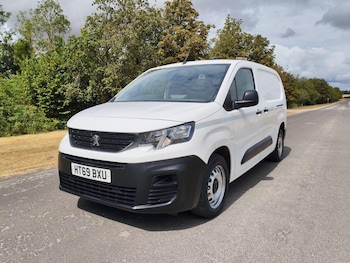 Used Peugeot Partner 2020 for sale - 79551893: Photo