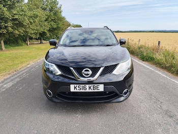 Used Nissan Qashqai 2016 for sale - 79257606: Photo