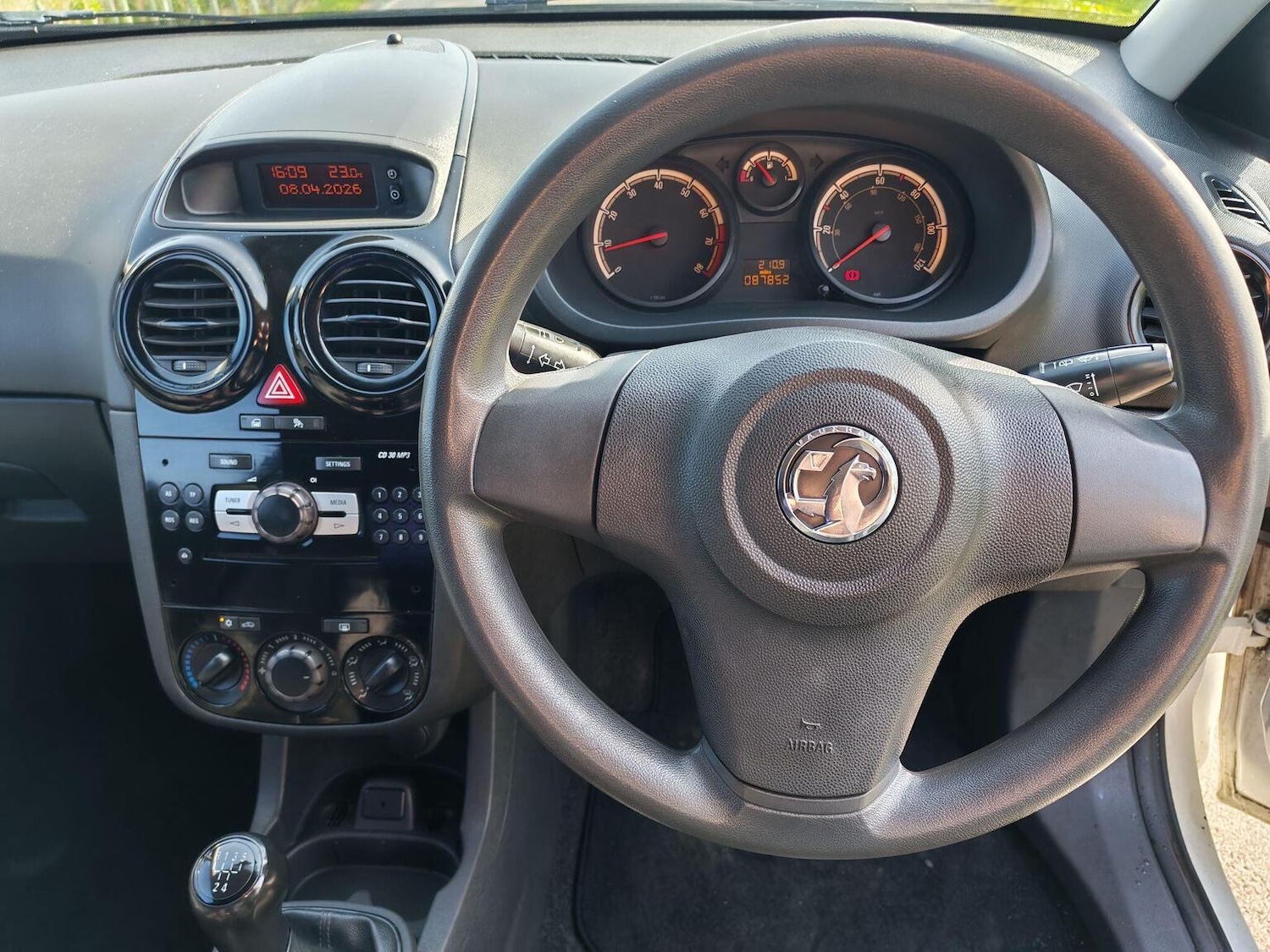 Used Vauxhall Corsa 2014 for sale - 78168832: Photo 18