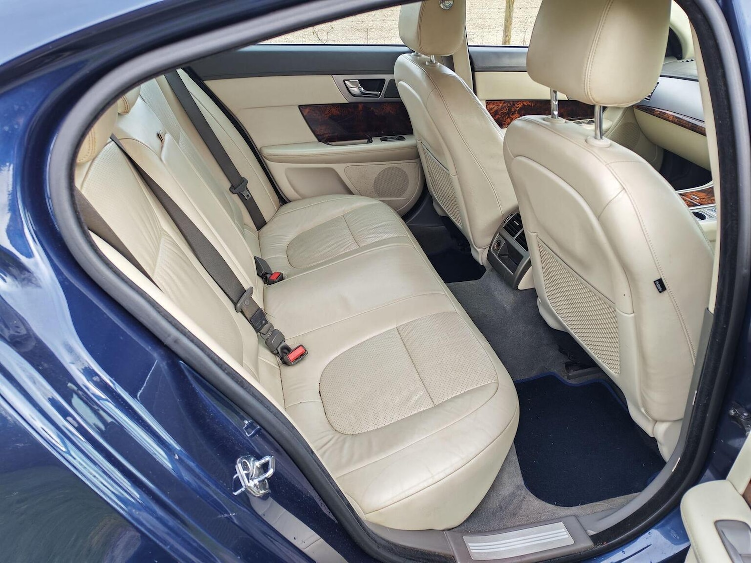 Used Jaguar XF 2011 for sale - 77997245: Photo 23