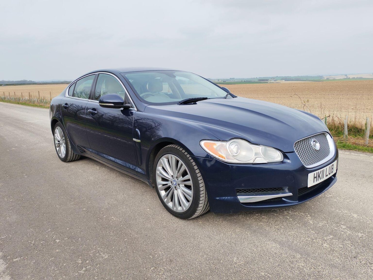 Used Jaguar XF 2011 for sale - 77997245: Photo 5
