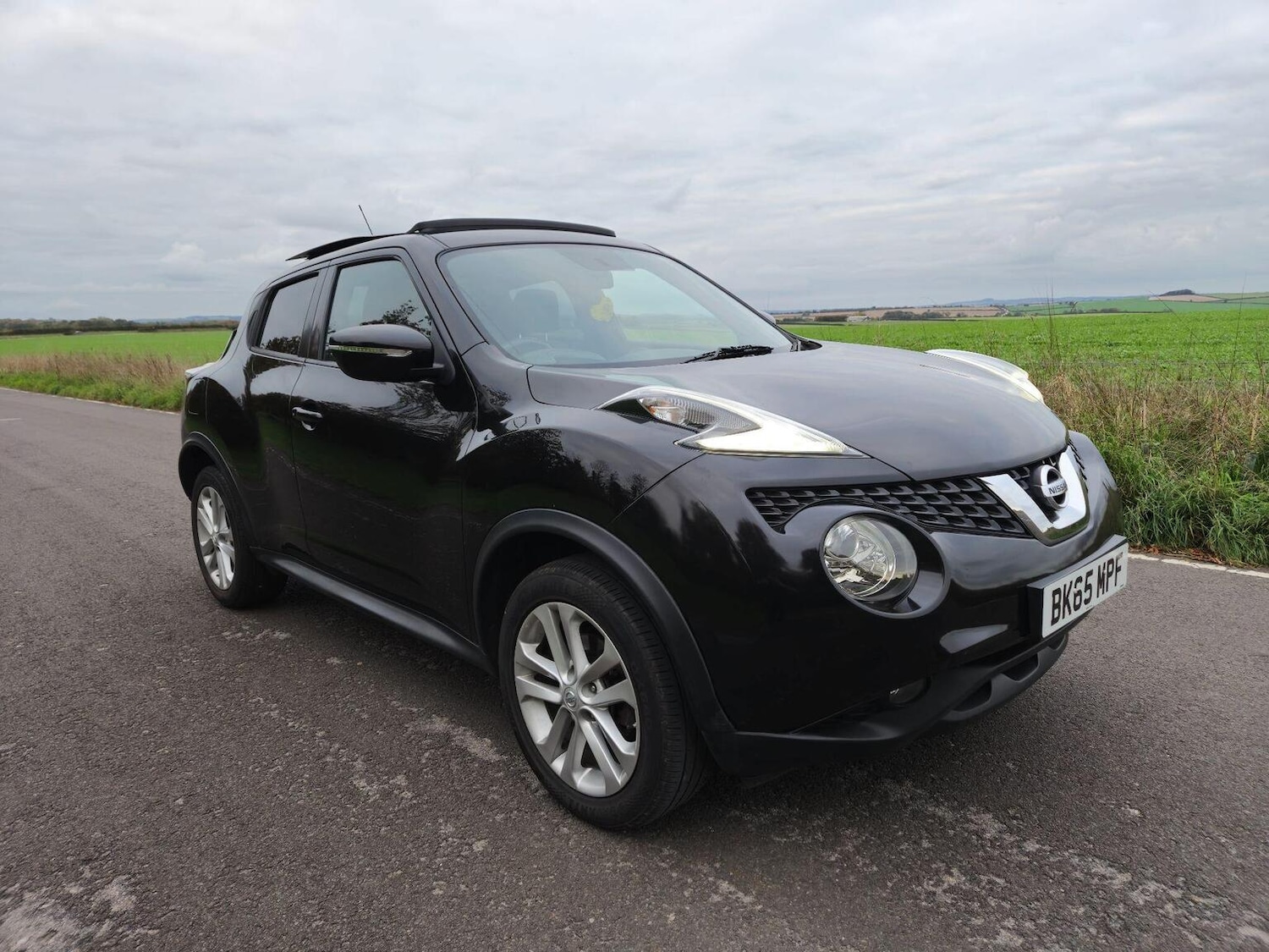 Used Nissan Juke 2015 for sale - 76312316: Photo 1