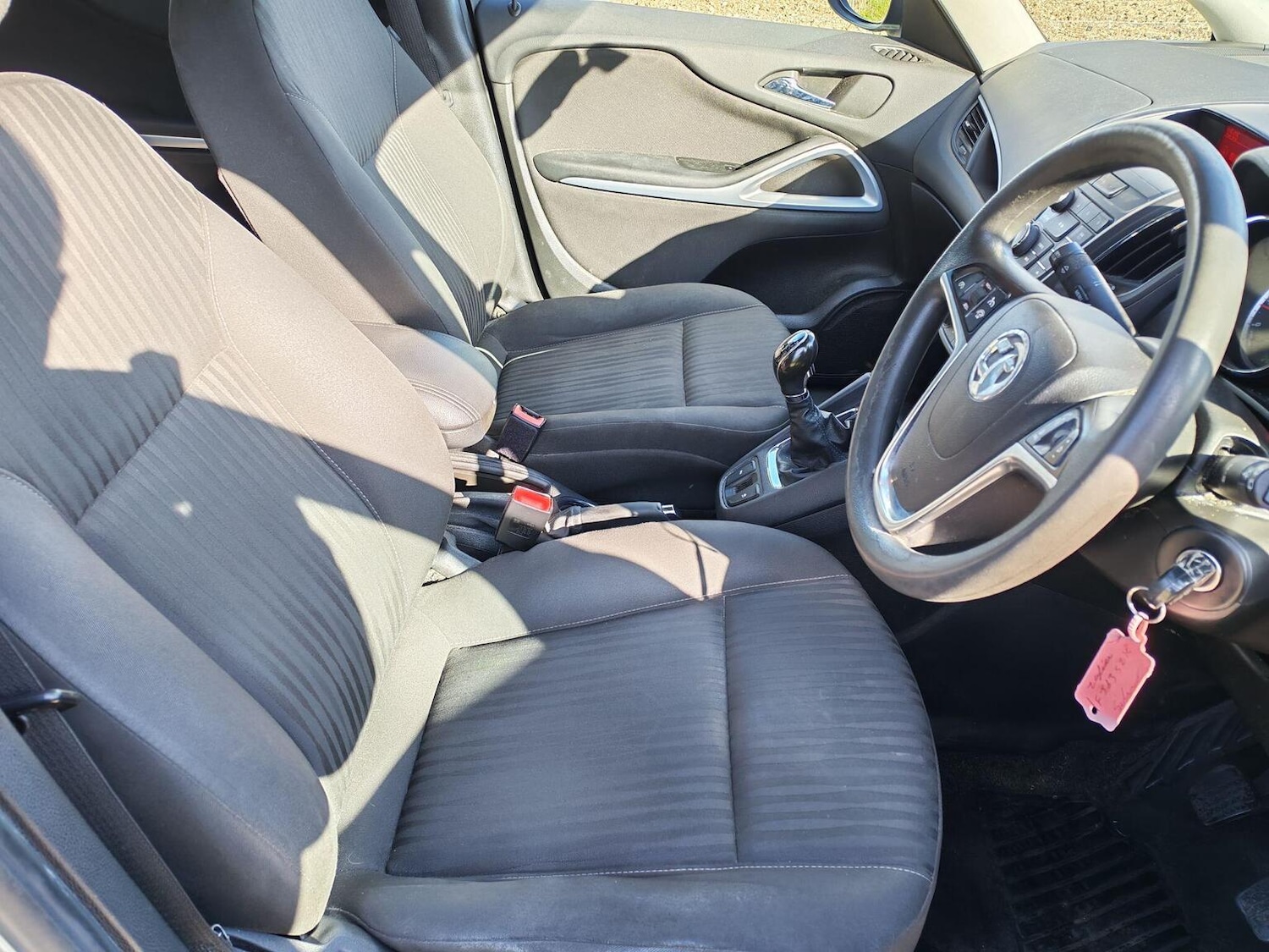 Used Vauxhall Zafira 2013 for sale - 77897846: Photo 18