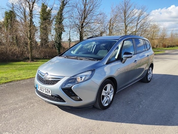 Used Vauxhall Zafira Tourer 2014 for sale - 77897846: Photo