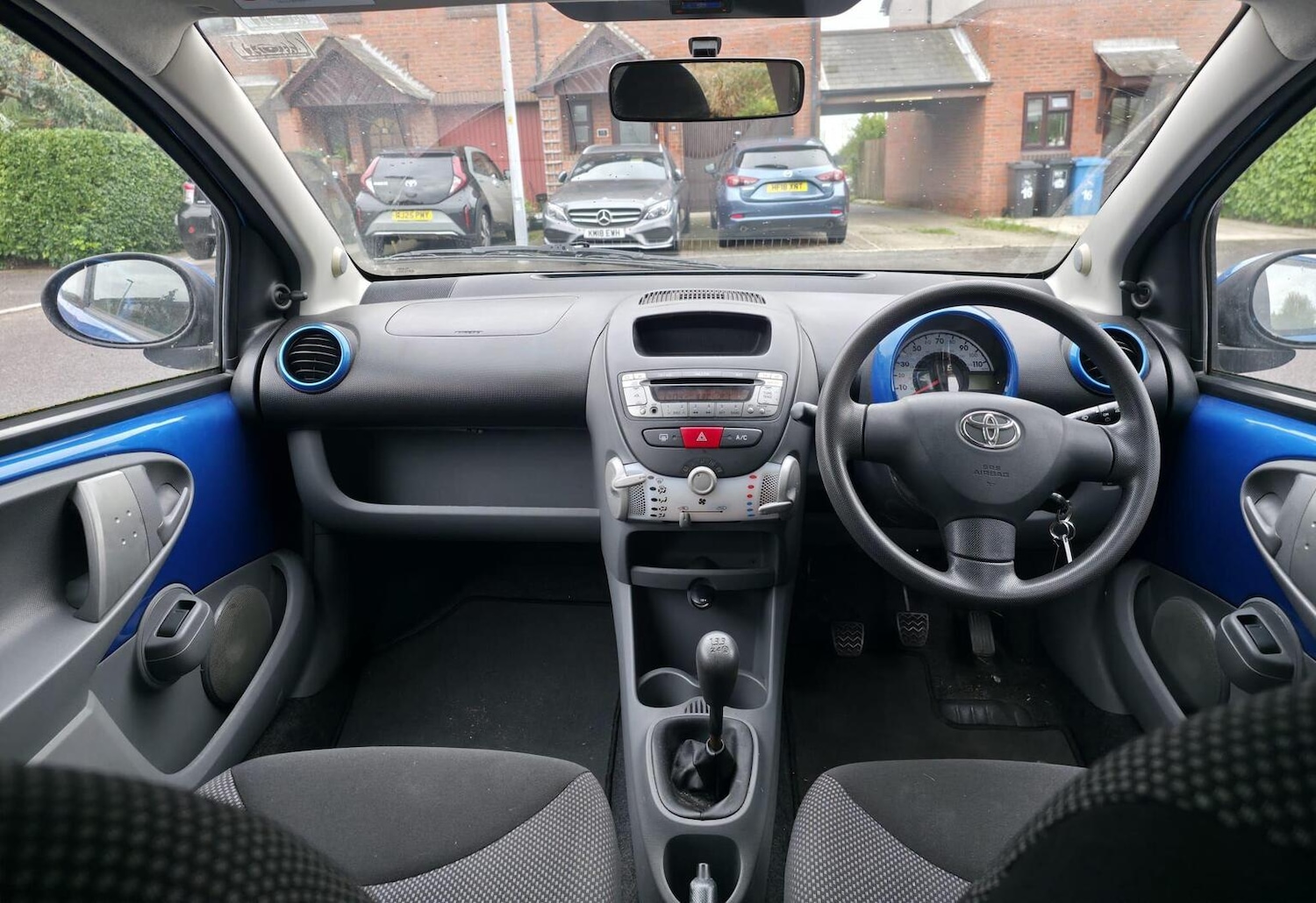 Used Toyota AYGO 2010 for sale - 76488660: Photo 13