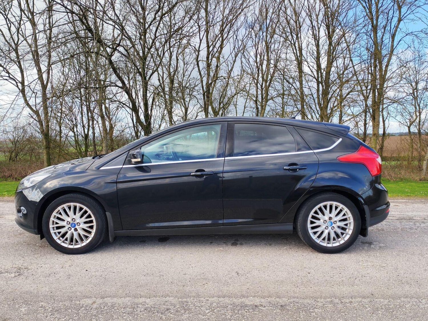 Used Ford Focus 2011 for sale - 77707183: Photo 16