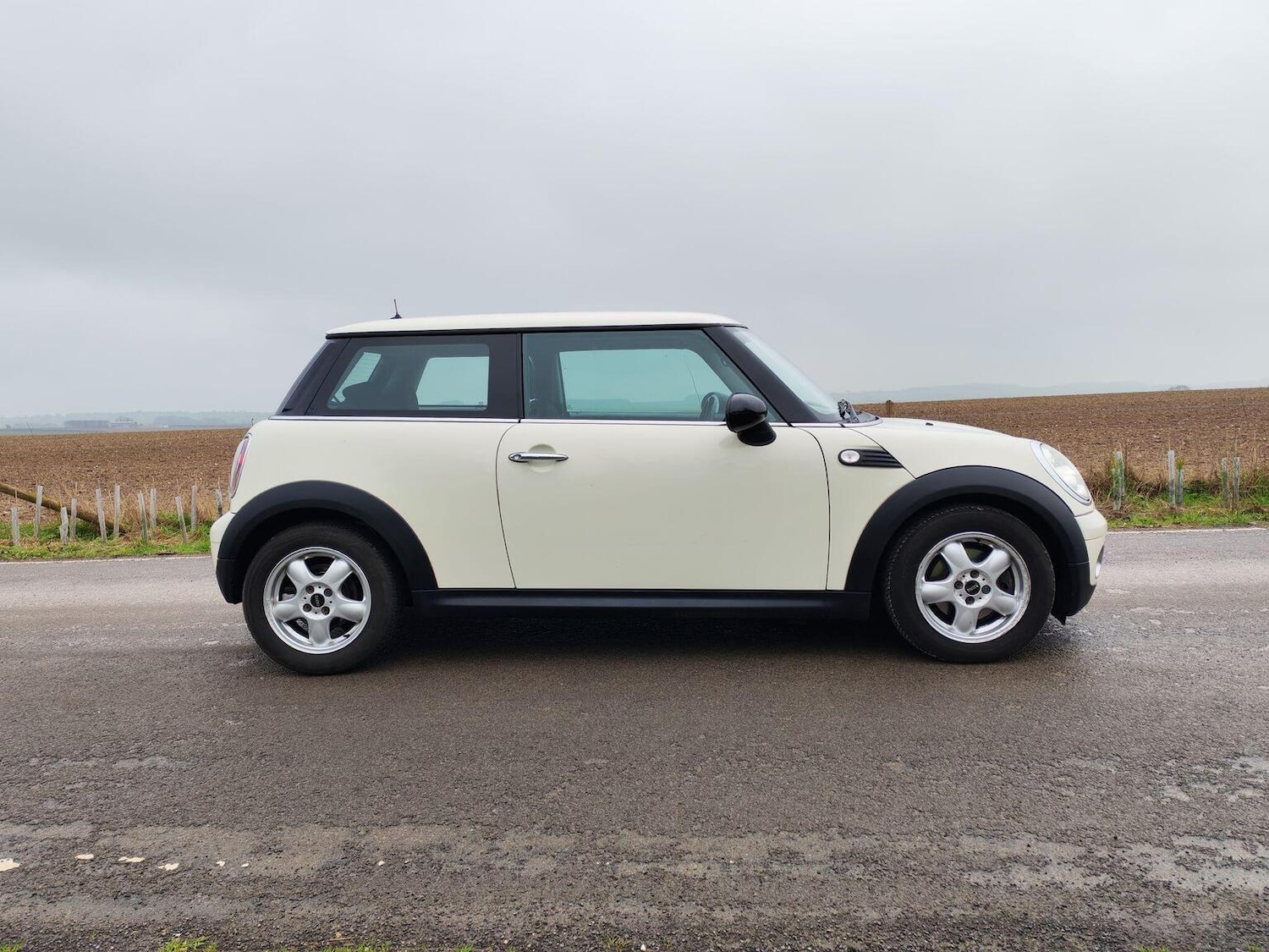 Used MINI Hatch 2010 for sale - 77830106: Photo 15