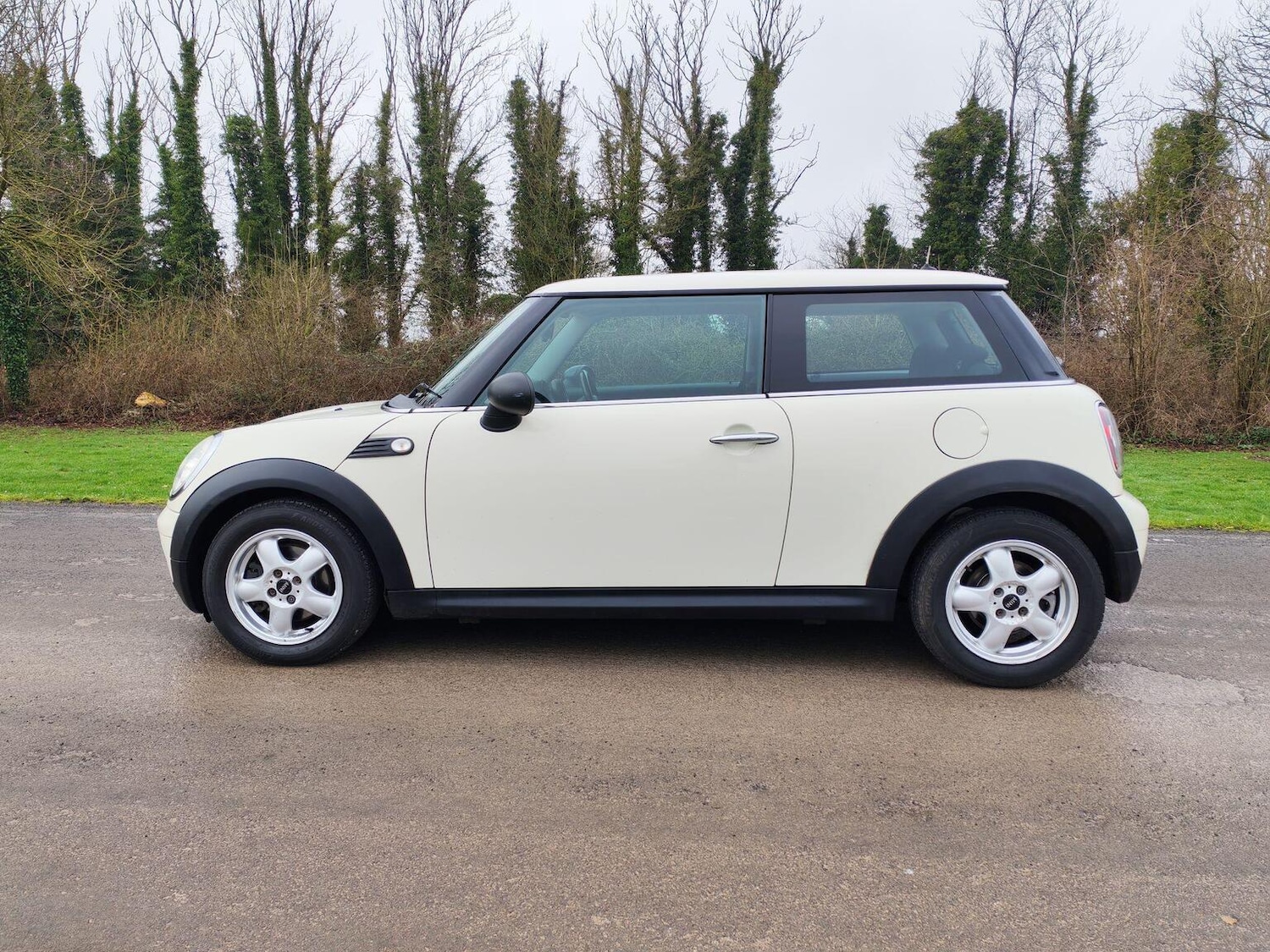 Used MINI Hatch 2010 for sale - 77830106: Photo 16