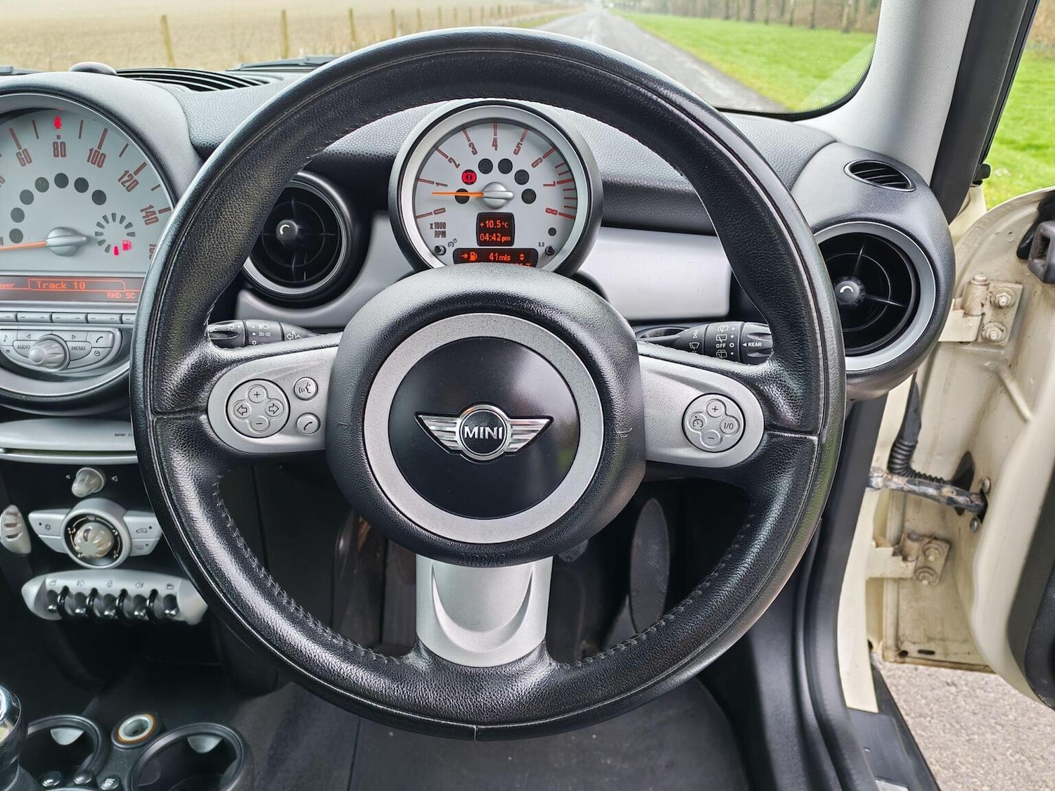 Used MINI Hatch 2010 for sale - 77830106: Photo 17