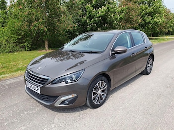 Used Peugeot 308 2016 for sale - 78469637: Photo