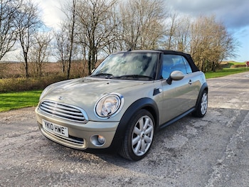 Used MINI Convertible 2010 for sale - 77707262: Photo