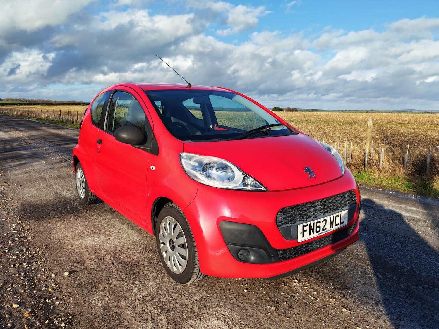 Used Peugeot 107 2014 for sale - 77636925: Photo 5