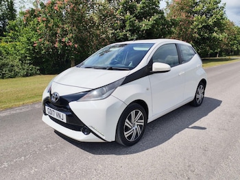 Used Toyota AYGO 2017 for sale - 78584437: Photo