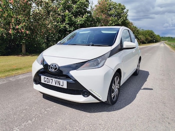 Used Toyota AYGO 2017 for sale - 78584437: Photo