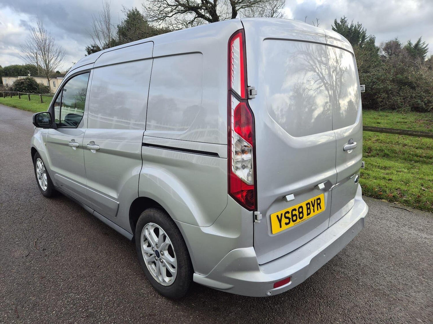 Used Ford Transit Connect 2018 for sale - 77033112: Photo 4