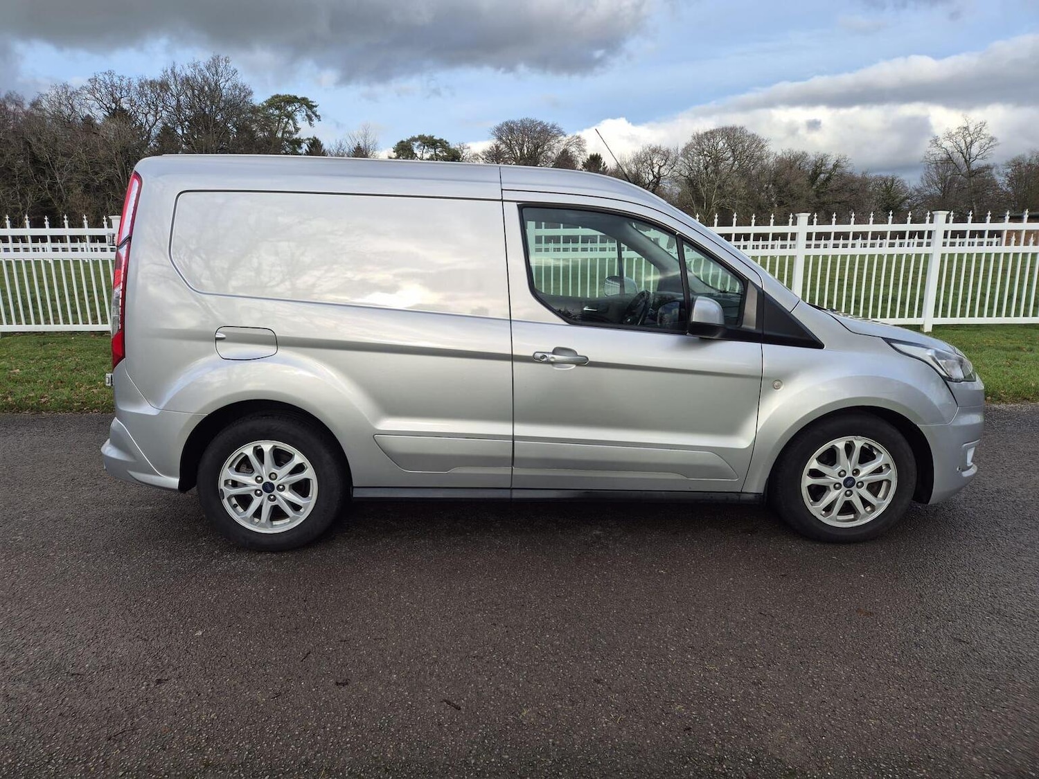 Used Ford Transit Connect 2018 for sale - 77033112: Photo 7