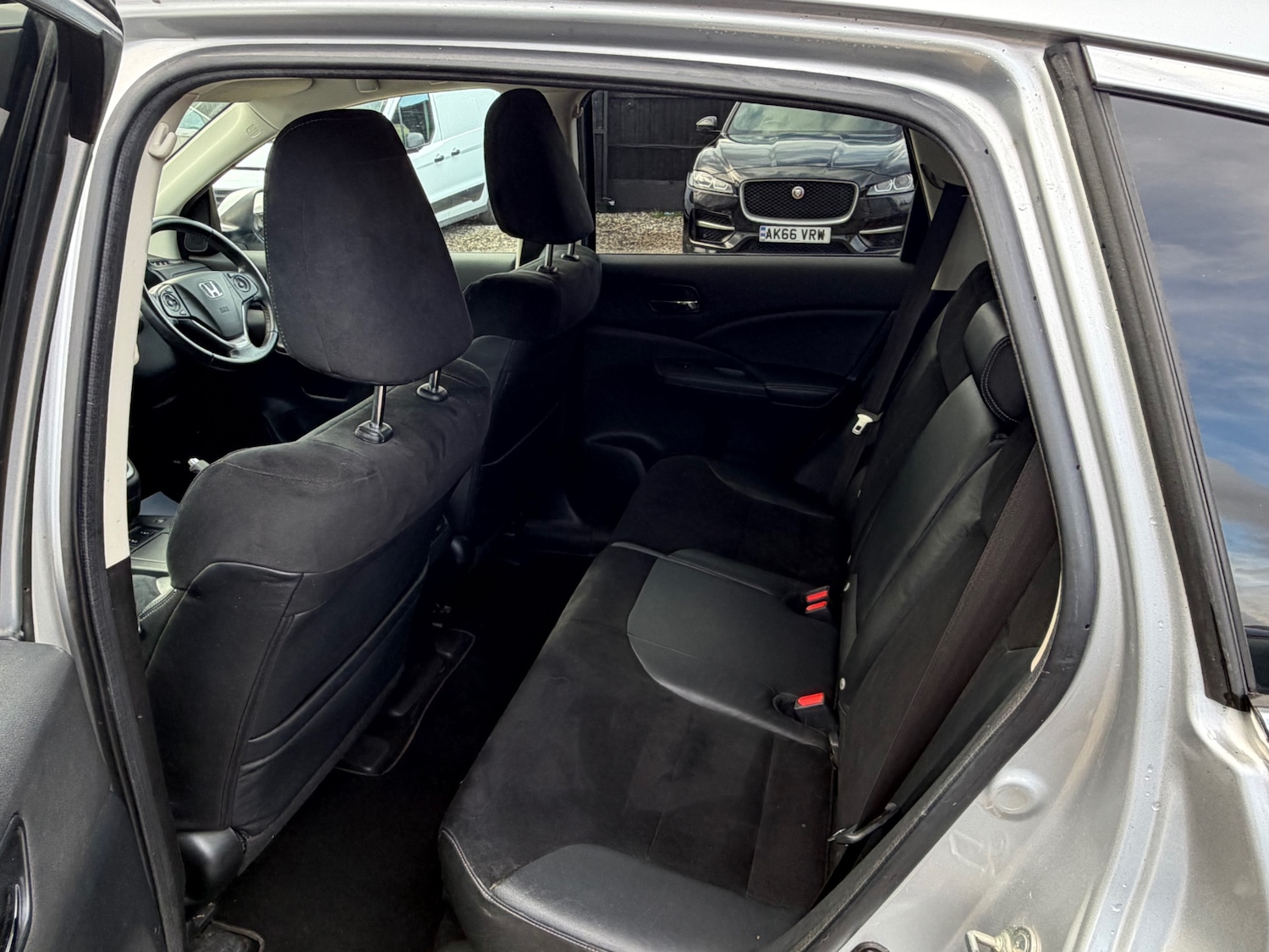 Used Honda CR-V 2013 for sale - 77570880: Photo 13