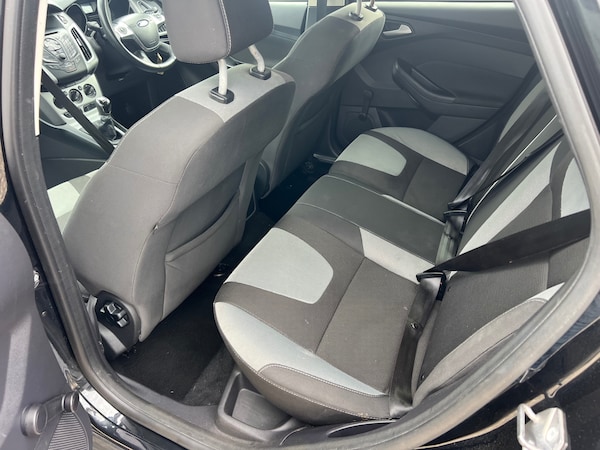 Used Ford Focus 2013 for sale - 76017235: Photo 12