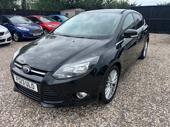 Used Ford Focus 2013 for sale - 76017235: Photo 3