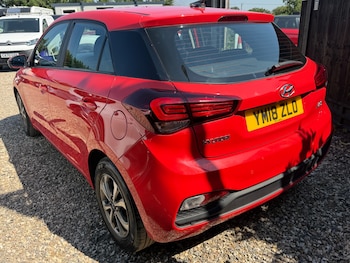 Used Hyundai i20 2018 for sale - 79156832: Photo