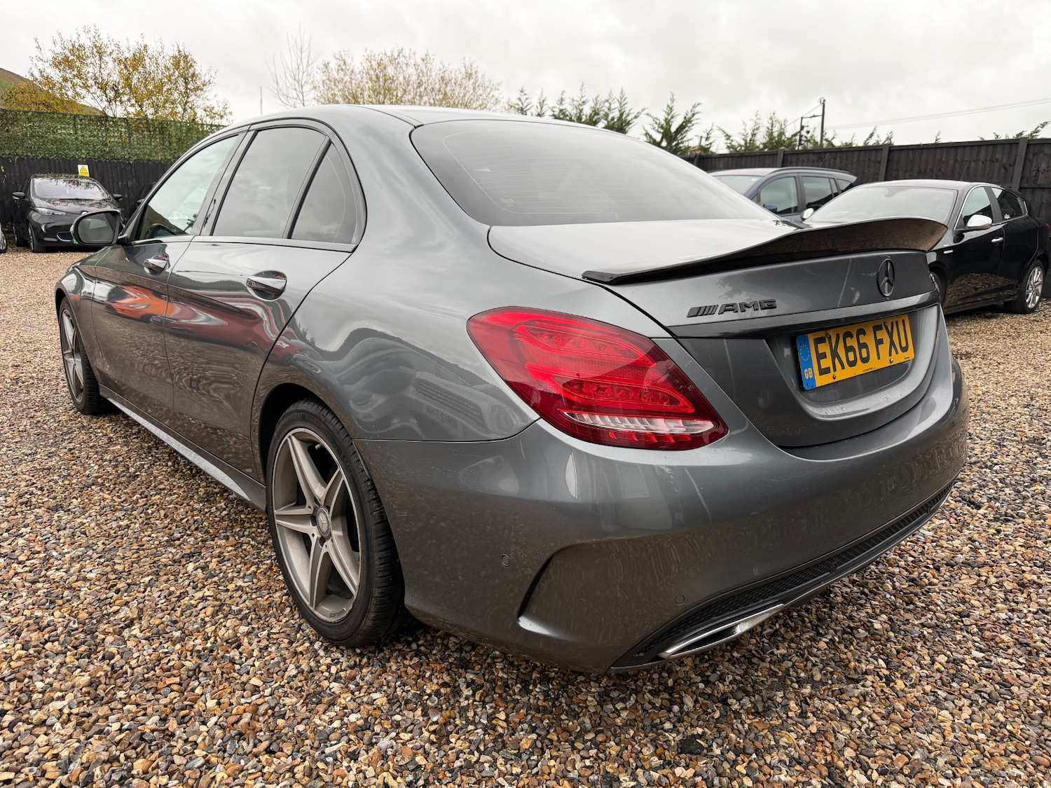 Used Mercedes-Benz C Class 2016 for sale - 76861959: Photo 4