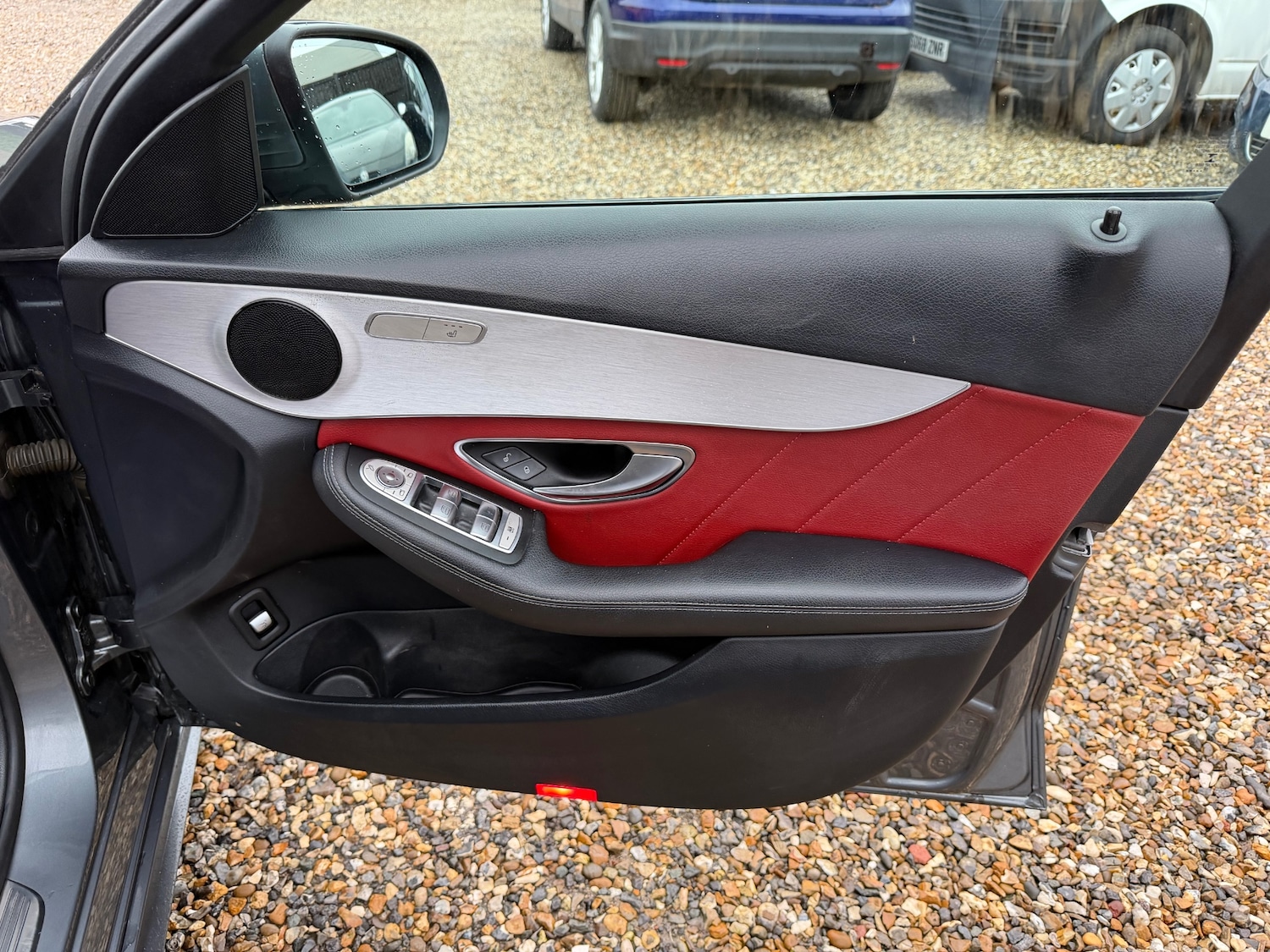 Used Mercedes-Benz C Class 2016 for sale - 76861959: Photo 8