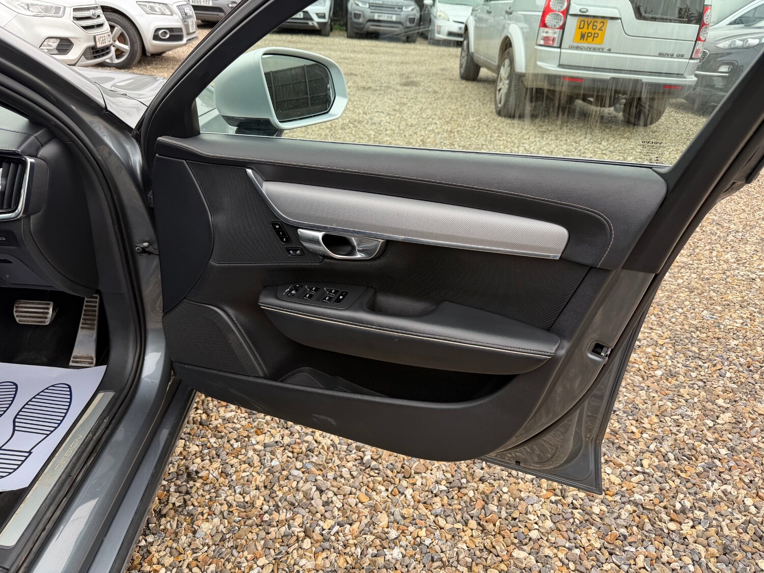 Used Volvo V90 2017 for sale - 78112654: Photo 8