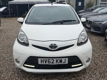 Used Toyota AYGO 2012 for sale - 77403995: Photo