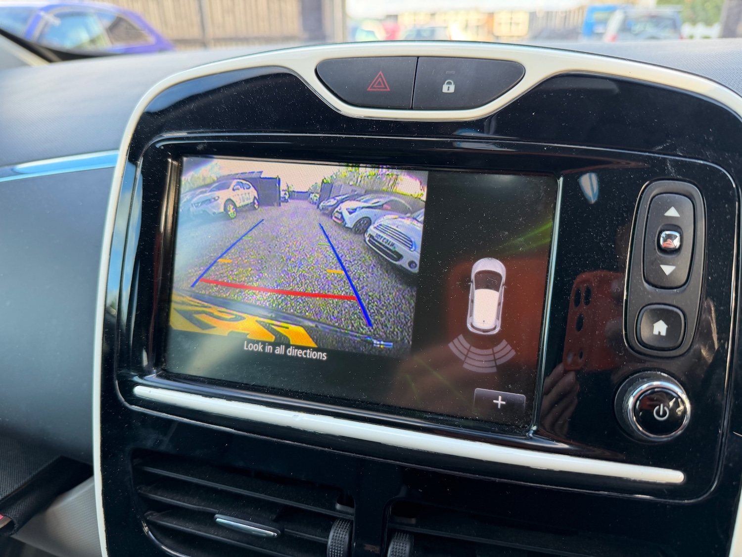 Used Renault Zoe 2013 for sale - 76626431: Photo 12