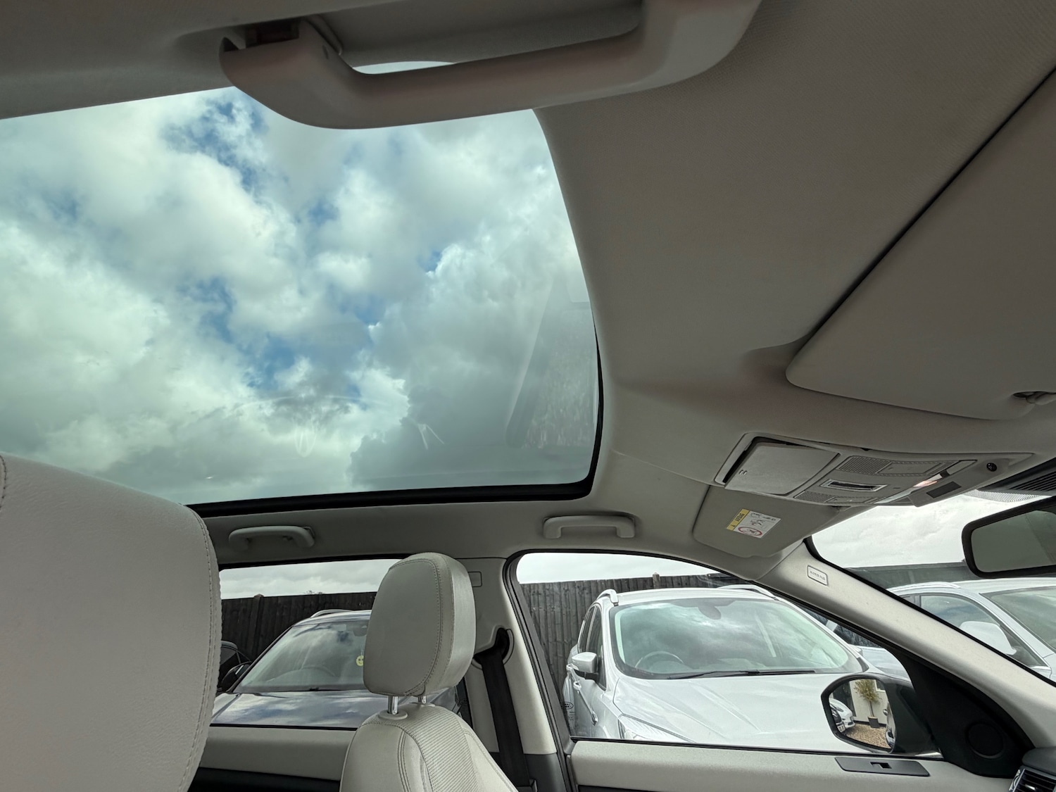 Used Land Rover Discovery Sport 2015 for sale - 78064911: Photo 10