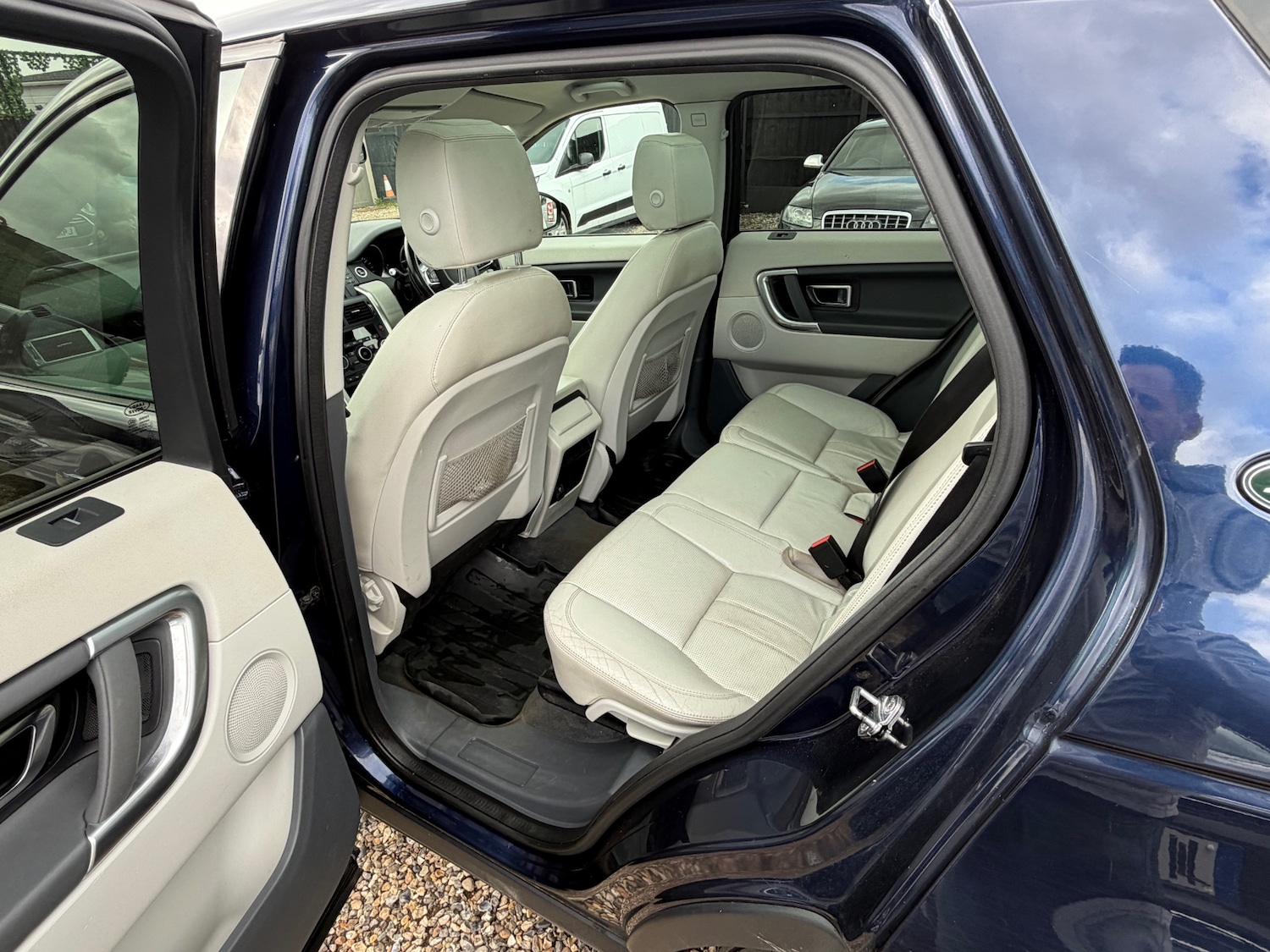 Used Land Rover Discovery Sport 2015 for sale - 78064911: Photo 13