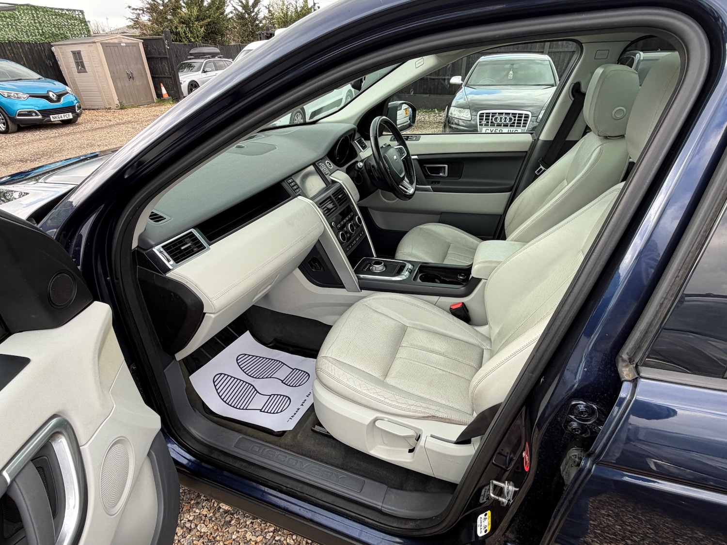 Used Land Rover Discovery Sport 2015 for sale - 78064911: Photo 15