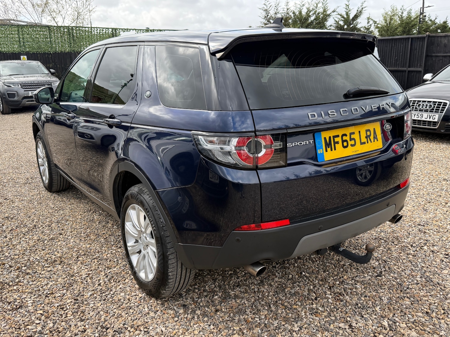Used Land Rover Discovery Sport 2015 for sale - 78064911: Photo 4