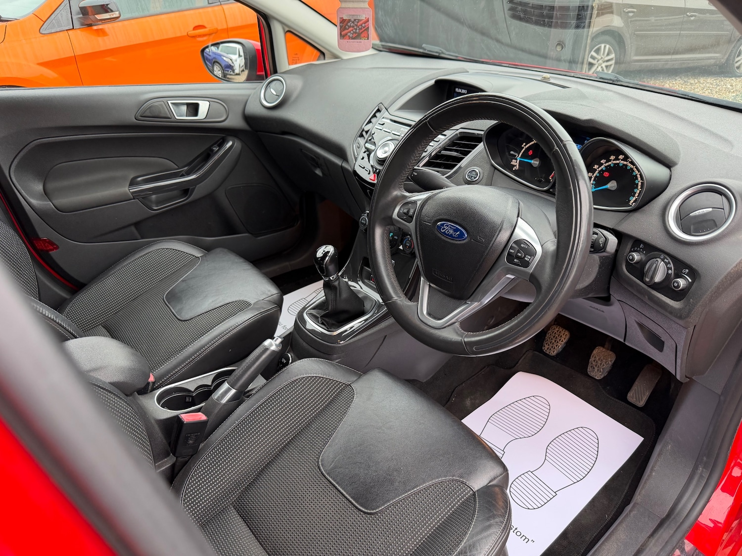 Used Ford Fiesta 2013 for sale - 76970115: Photo 8