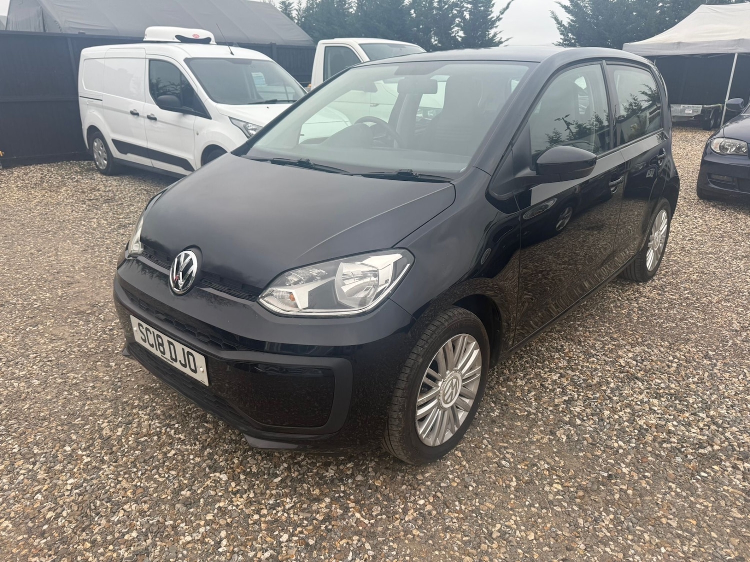 Used Volkswagen up! 2018 for sale - 77140878: Photo 3