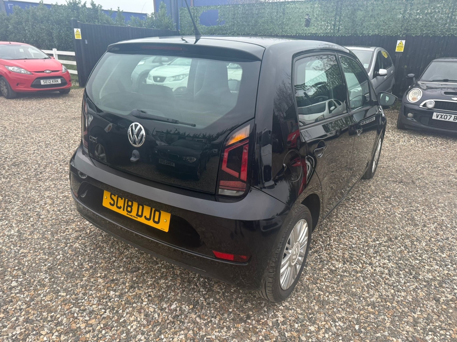 Used Volkswagen up! 2018 for sale - 77140878: Photo 5