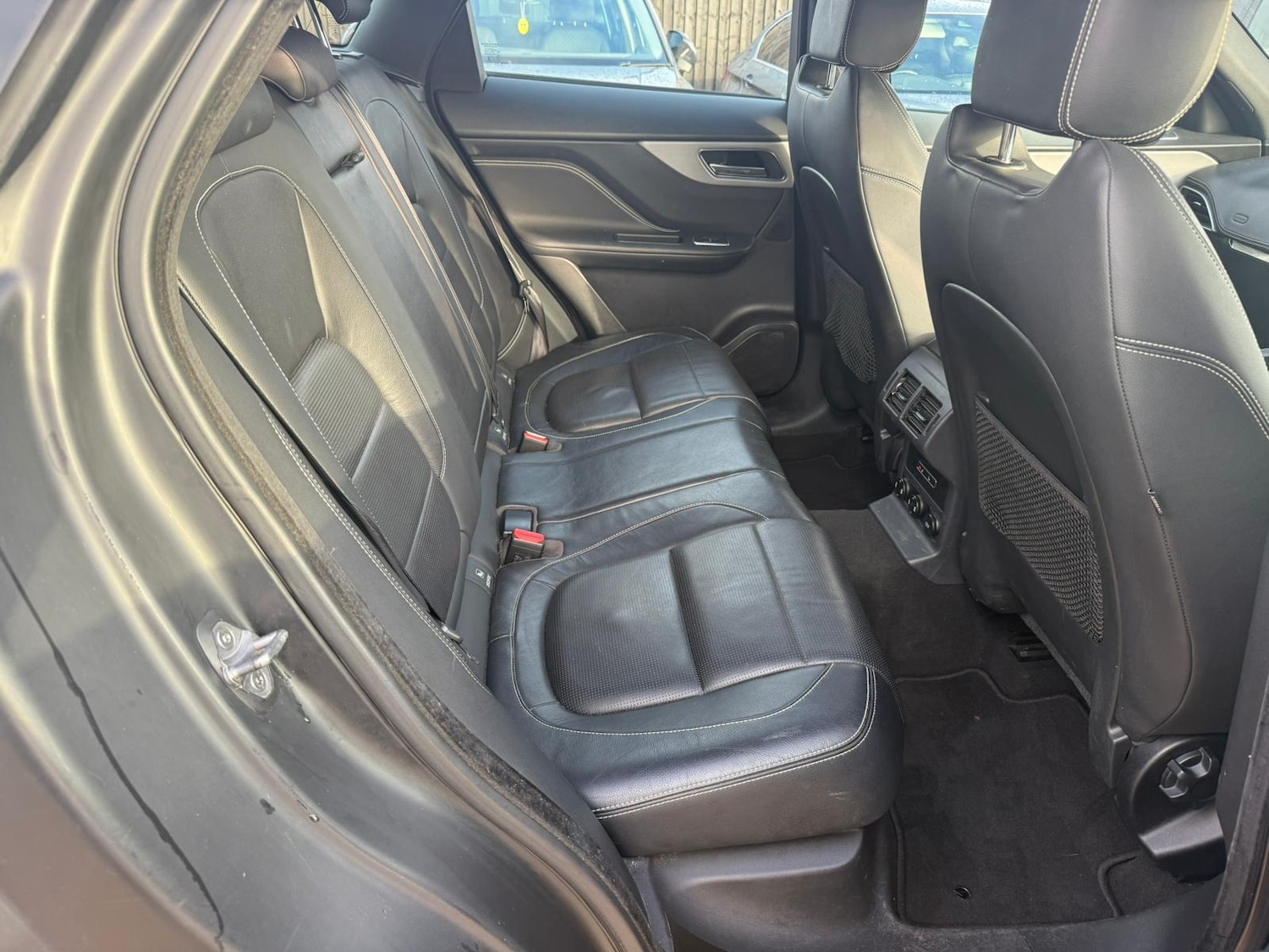 Used Jaguar F-Pace 2016 for sale - 77558801: Photo 9