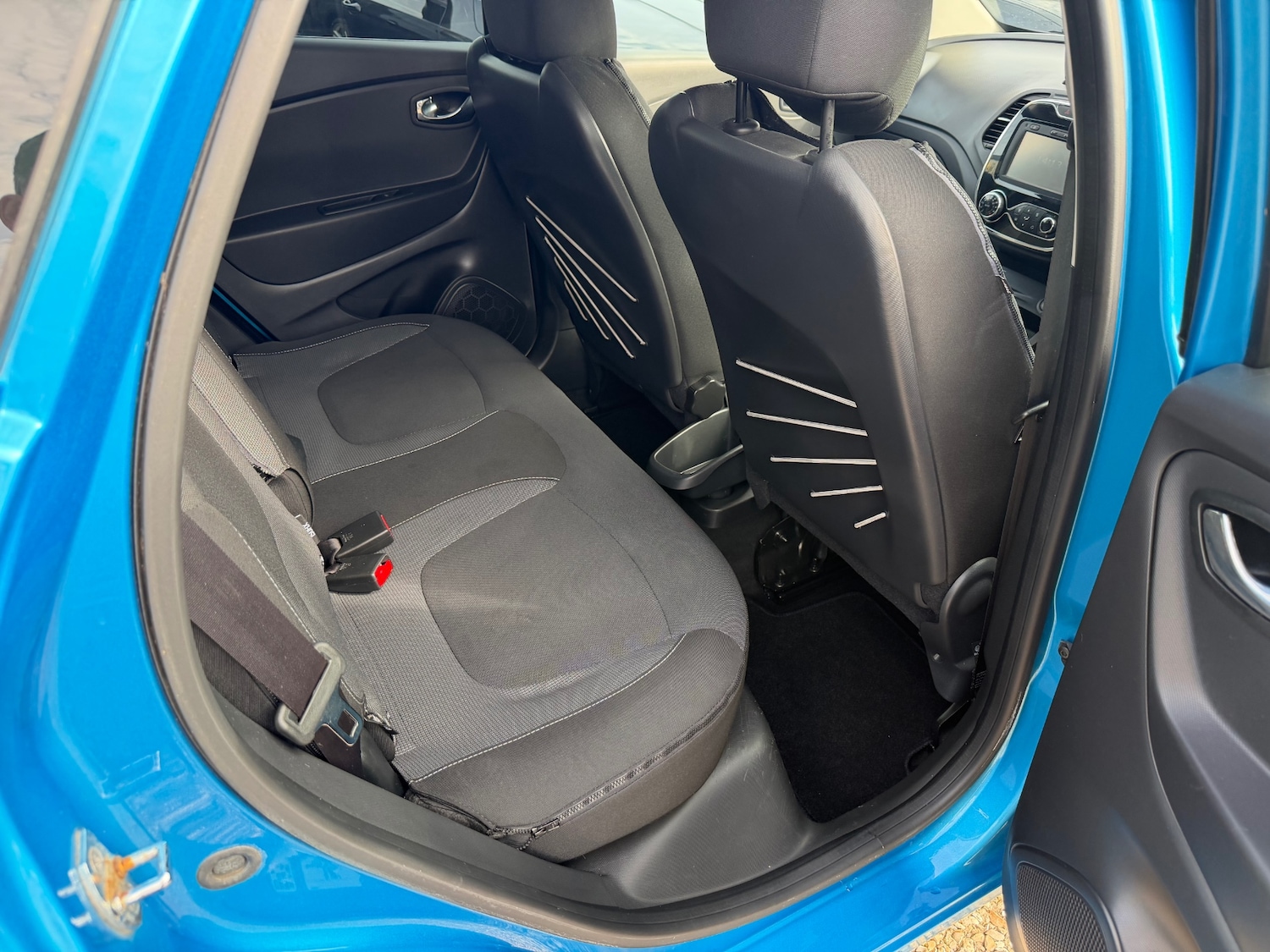 Used Renault Captur 2014 for sale - 78112717: Photo 11