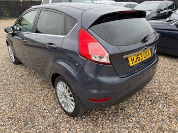 Used Ford Fiesta 2013 for sale - 77323717: Photo