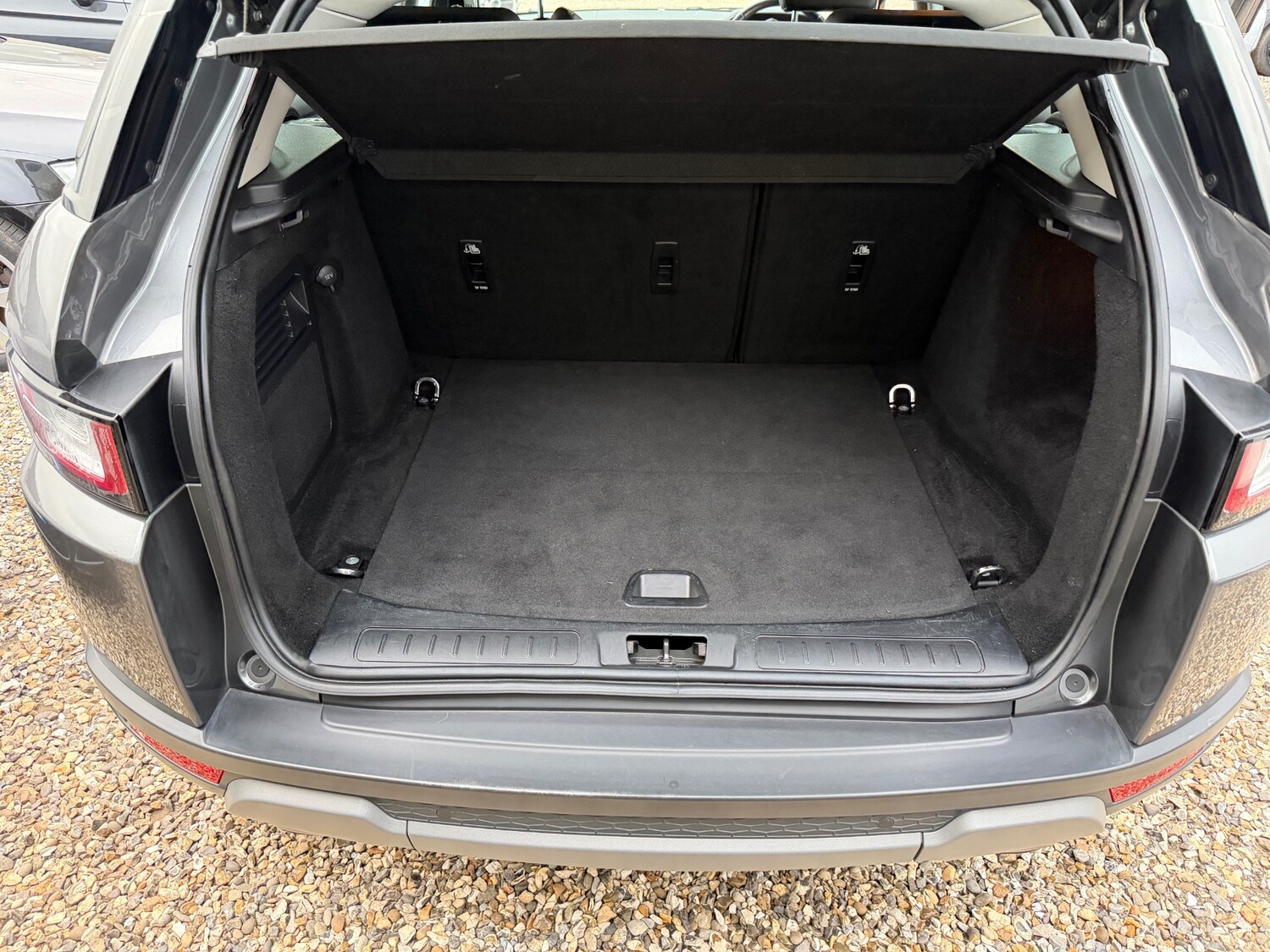 Used Land Rover Range Rover Evoque 2017 for sale - 78112701: Photo 12