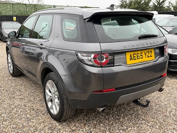 Used Land Rover Discovery Sport 2015 for sale - 77776234: Photo