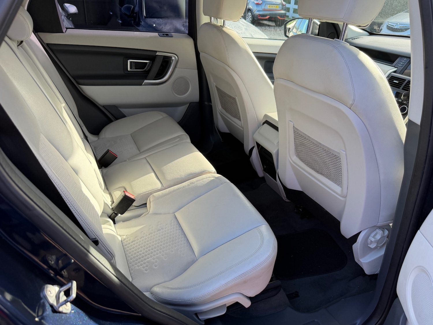 Used Land Rover Discovery Sport 2015 for sale - 77375856: Photo 10