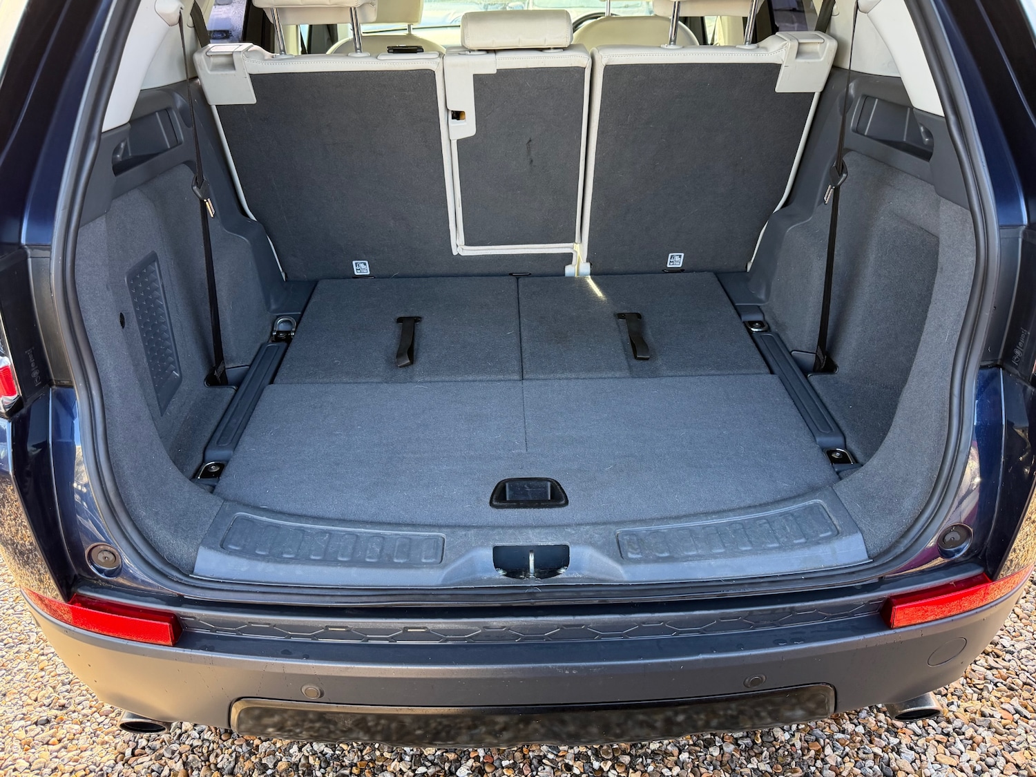 Used Land Rover Discovery Sport 2015 for sale - 77375856: Photo 12