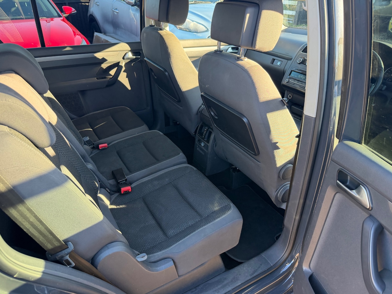 Used Volkswagen Touran 2014 for sale - 77105800: Photo 10