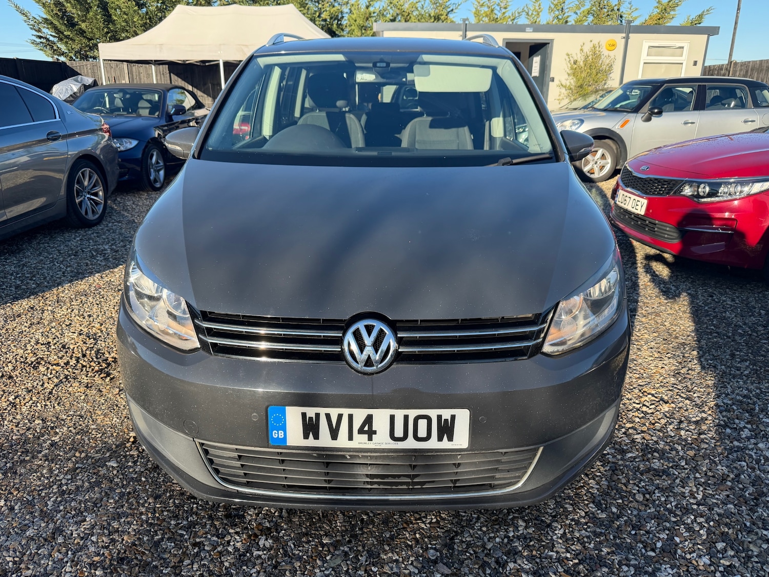 Used Volkswagen Touran 2014 for sale - 77105800: Photo 2