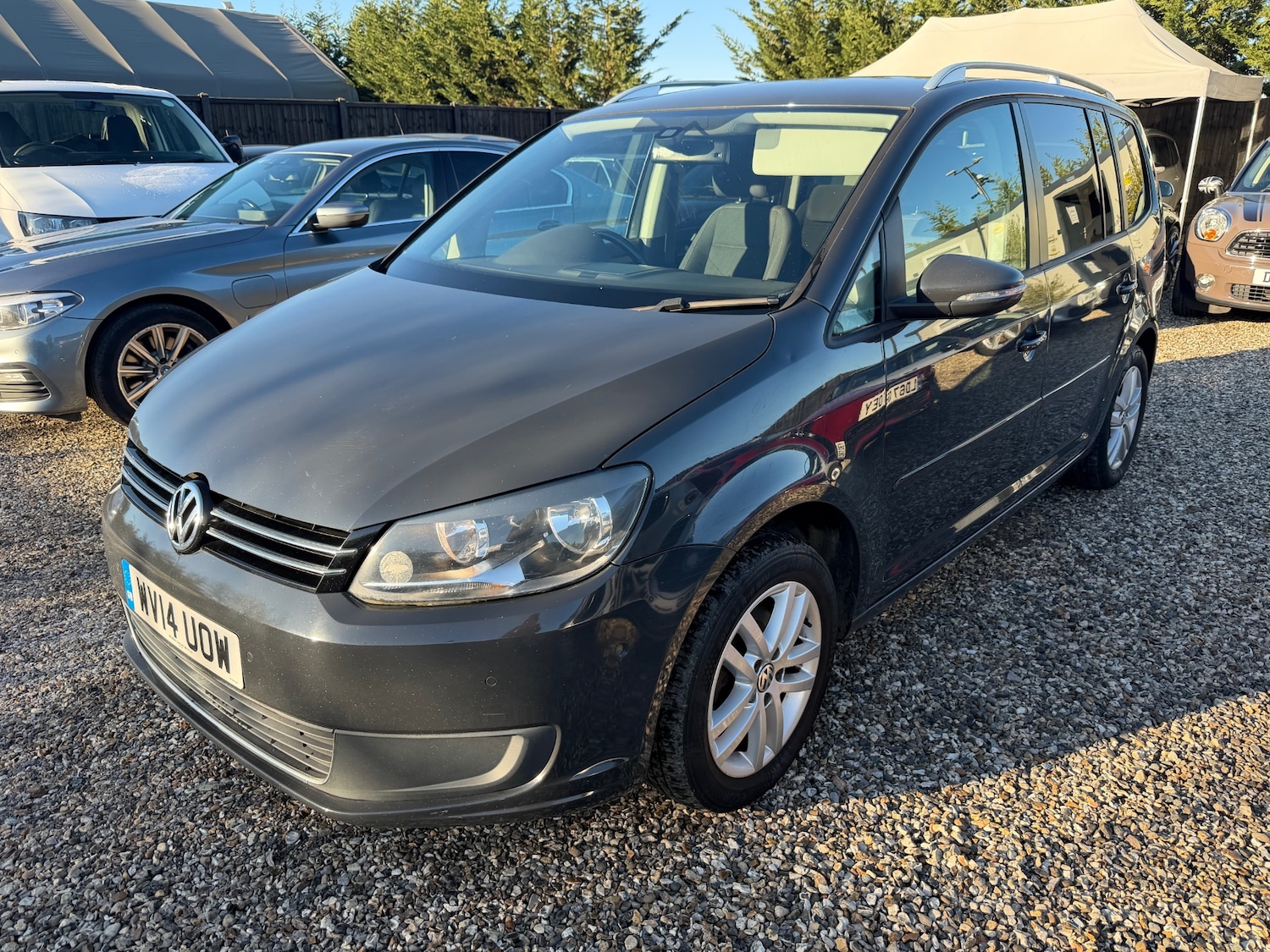 Used Volkswagen Touran 2014 for sale - 77105800: Photo 3
