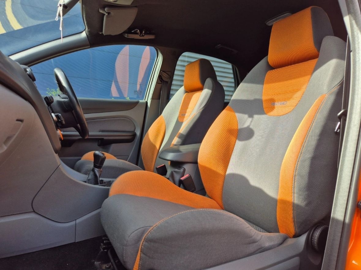 Used Ford Focus 2009 for sale - 76794943: Photo 17